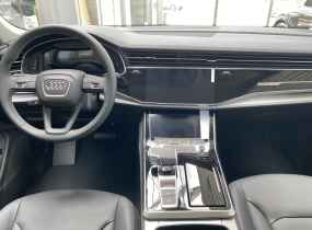 Audi Q8 2025