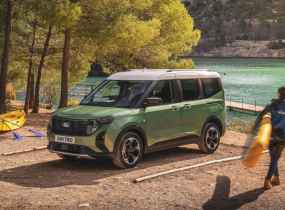 Ford Transit New Tourneo Courier