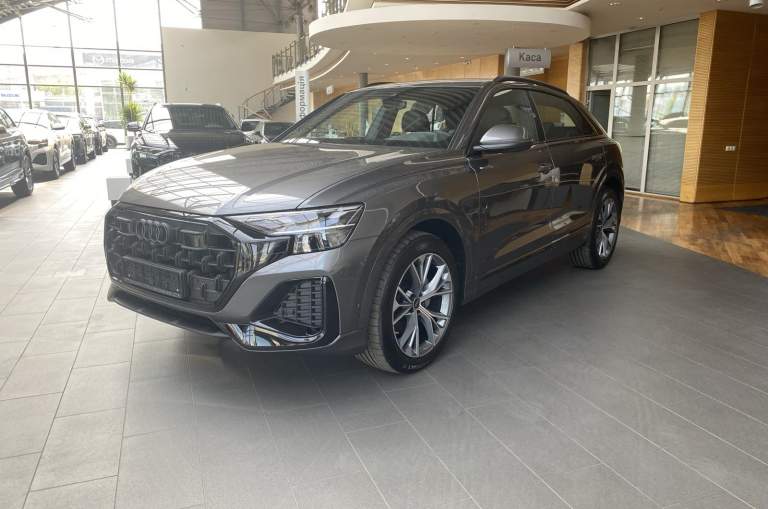 Audi Q8 2025