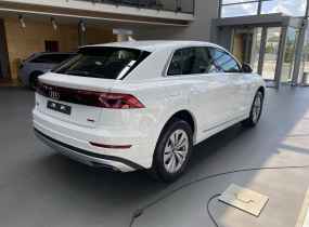 Audi Q8 2025
