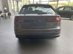 Audi Q8 2025