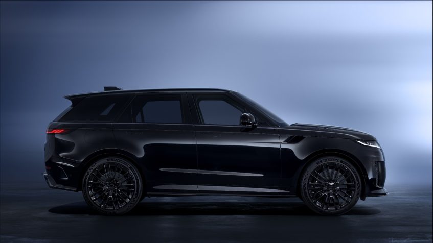 НОВИЙ RANGE ROVER SPORT SV BLACK EDITION –  ВТІЛЕННЯ СПОРТИВНОЇ РОЗКОШІ У МОНОХРОМІ