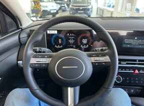 Hyundai Tucson NX4 PE 2.0 Express 2WD 6AT