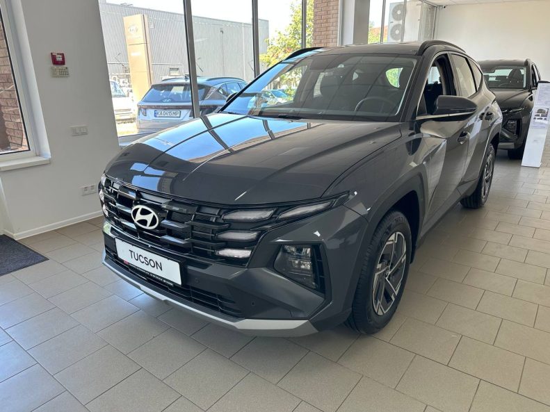 Hyundai Tucson NX4 PE 2.0 Express 2WD 6AT