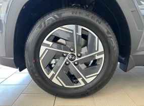 Hyundai Tucson NX4 PE 2.0 Express 2WD 6AT