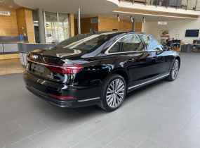 Audi A8 2025