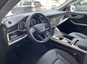 Audi Q8 2025