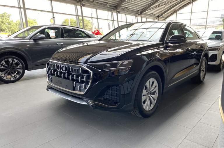 Audi Q8 2025
