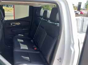 MITSUBISHI L200 2.4 TD AT Ultimate