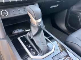 MITSUBISHI L200 2.4 TD AT Ultimate