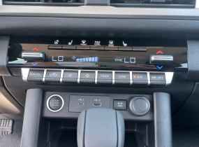 MITSUBISHI L200 2.4 TD AT Ultimate