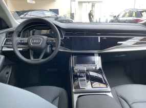 Audi Q8 2025