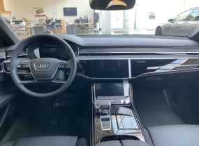 Audi A8 2025
