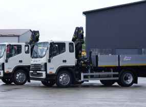 Автомобіль бортовий з КМУ HIAB (Швеція) на шасі JAC N120