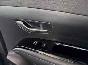HYUNDAI Tucson NX4 PE HEV 1.6 T-GDi Top 6AT