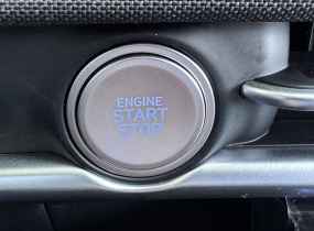 HYUNDAI Tucson NX4 PE HEV 1.6 T-GDi Top 6AT