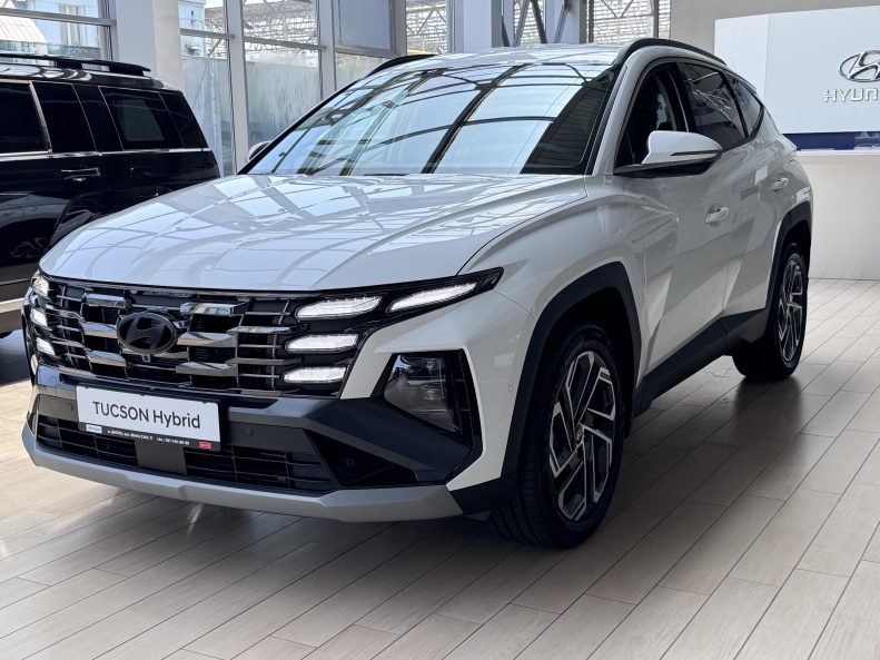 HYUNDAI Tucson NX4 PE HEV 1.6 T-GDi Top 6AT