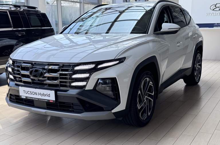 HYUNDAI Tucson NX4 PE HEV 1.6 T-GDi Top Panorama 6AT