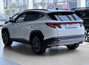 HYUNDAI Tucson NX4 PE HEV 1.6 T-GDi Top 6AT