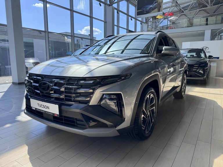 HYUNDAI Tucson NX4 PE 2.5 Top