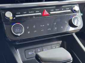HYUNDAI Tucson NX4 PE 2.5 Top
