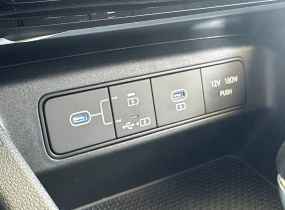 HYUNDAI Tucson NX4 PE 2.0 Dynamic 2WD 6AT