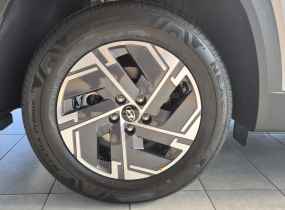 Hyundai Tucson NX4 PE 2.0 Express 2WD