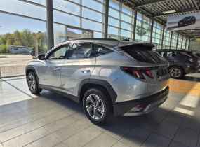 Hyundai Tucson NX4 PE 2.0 Express 2WD