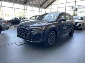 Audi Q7 2025