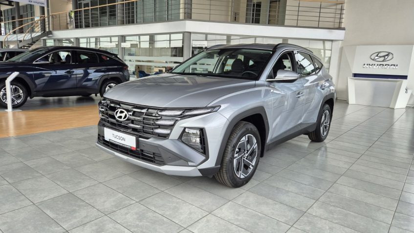 Hyundai Tucson NX4 PE 2.0 Express 2WD