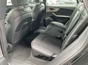 Audi Q8 2025