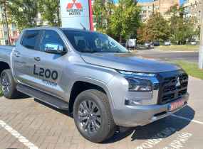 MITSUBISHI L200 2.4 TD AT Ultimate