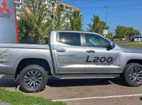 MITSUBISHI L200 2.4 TD AT Ultimate