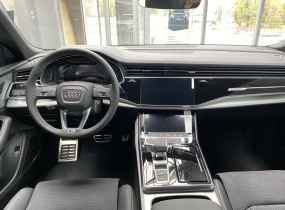 Audi Q8 2025