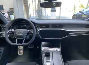 Audi RS6 2025