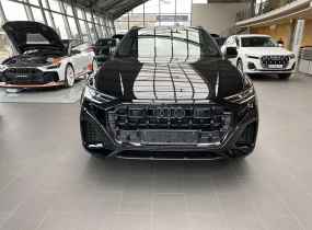 Audi Q8 2025