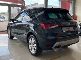 SEAT Arona Xperience 1.6 MPI 6 A/T