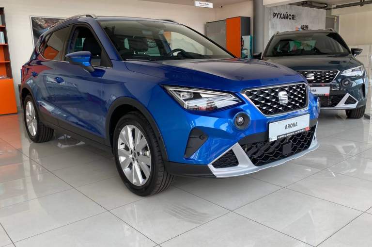 SEAT Arona Xperience 1.6 MPI 6 A/T