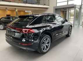 Audi Q8 2025