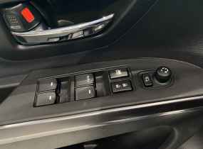 Suzuki S-cross 1.4T 2WD A/T GLX