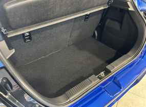 Suzuki SWIFT 1.2L 2WD CVT GL+