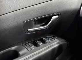 Hyundai Tucson NX4 PE 2.0 Express 2WD