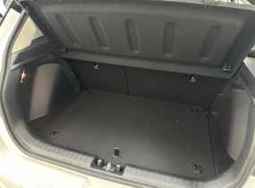 HYUNDAI Venue QX 1.6 Elegance AT A-pack