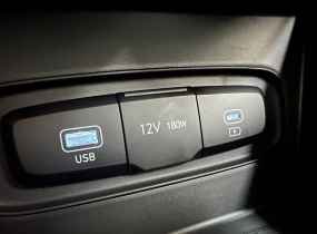 HYUNDAI Venue QX 1.6 Elegance AT A-pack