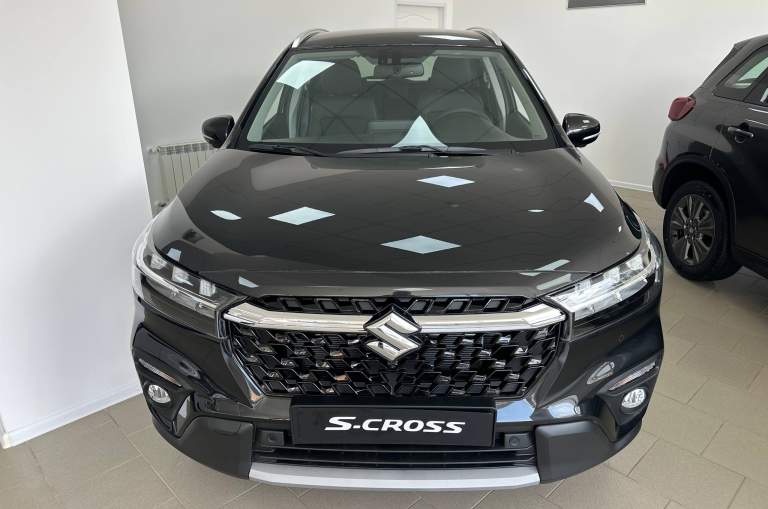 SUZUKI S-Cross 1.4L 4WD GLX AT
