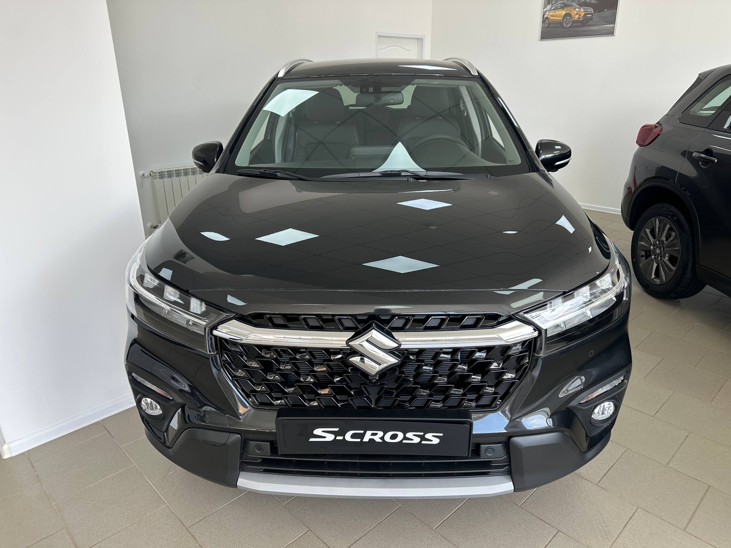 SUZUKI S-Cross 1.4L 4WD GLX AT