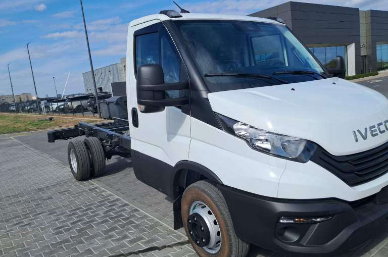 IVECO DAILY 70C18