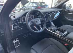 Audi Q8 2025