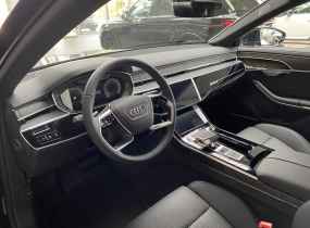 Audi A8 2025
