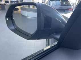 Audi Q8 2025